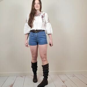 Urban Outfitters BDG Super High Rise Seam Short Medium Wash 26